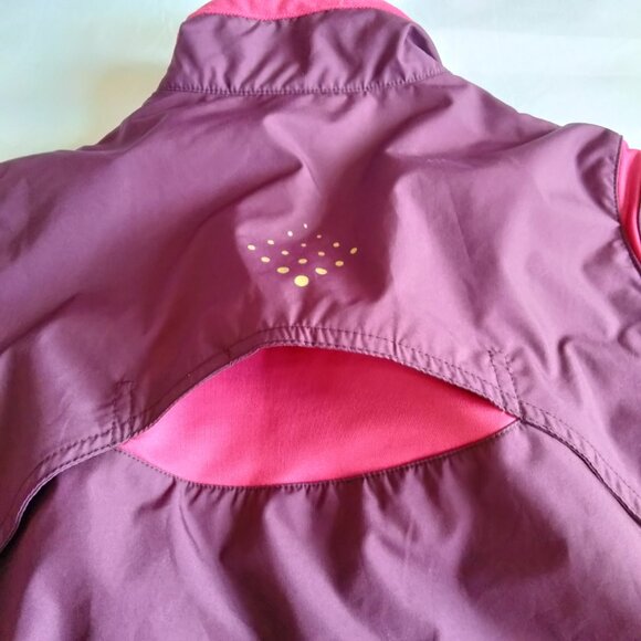 New Balance Purple Waterproof Lightweight Zippered Jacket NWOT Ladies LARGE - Picture 10 of 13